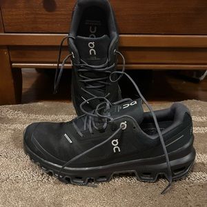 On Cloudventure Waterproof, women’s